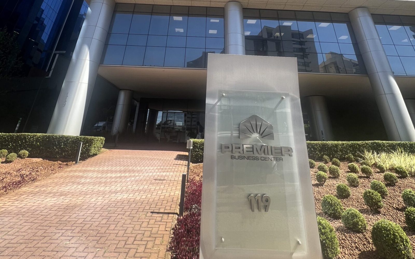 institutional_IMG_6323