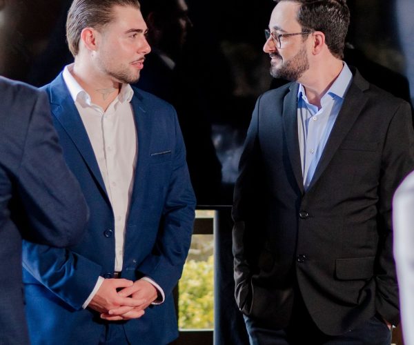 institutional_v2_287cb735-28b4-4ff4-b233-f7b2e9e53e02